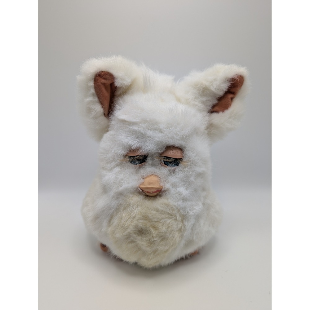 Tiger Electronics Furby 2005 White Cream Emoto-Tronic Interactive Toy 59294